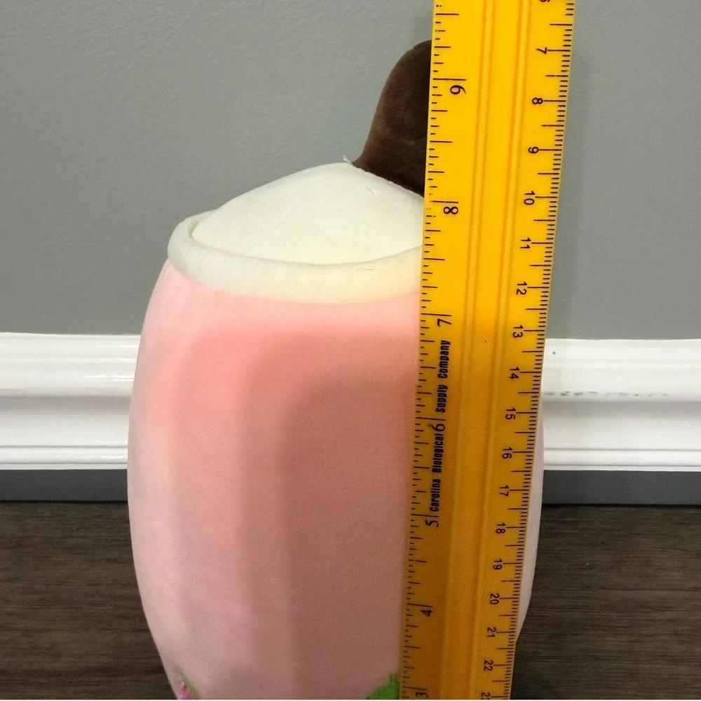 Kawaii Lissipuppe‎ Strawberry Boba Milk Tea Plush